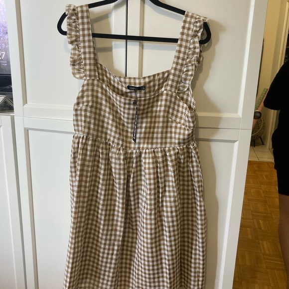 Boohoo Dresses & Skirts - Boohoo Gingham Sundress